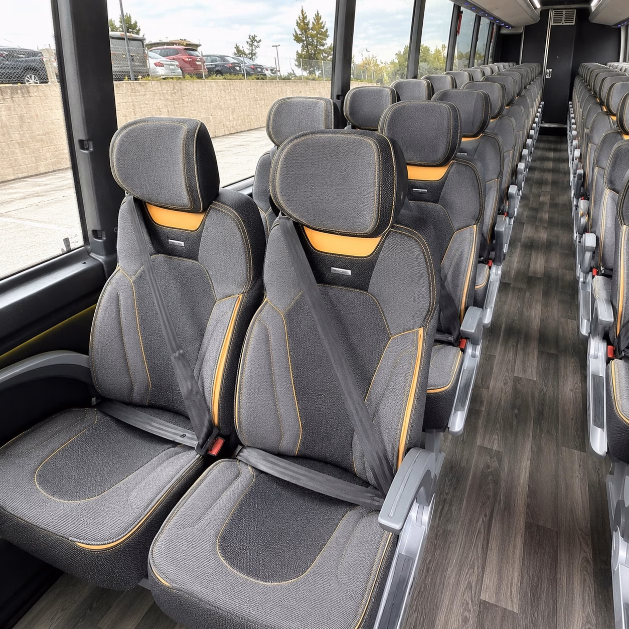 ada accessible charter bus rentals for sioux falls military groups