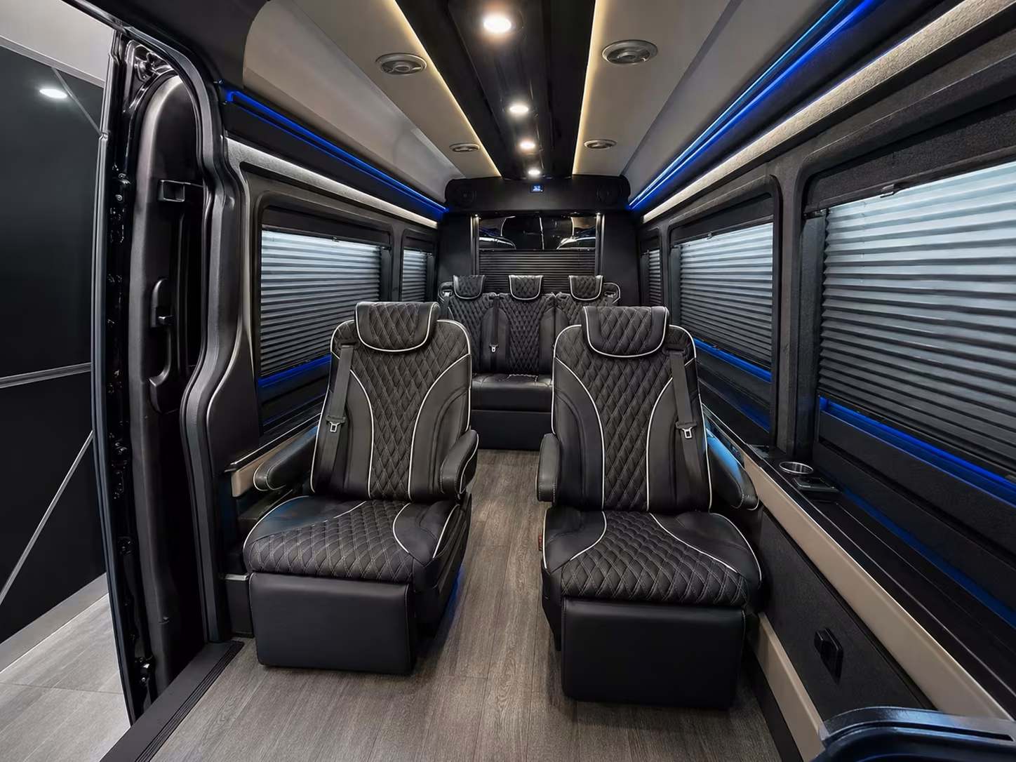airport transportation for sports teams traveling through sioux falls