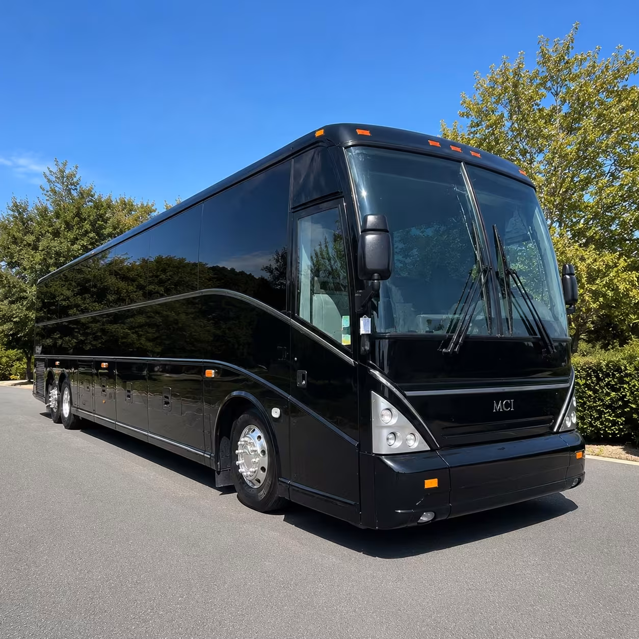 charter buses for large sioux falls wedding groups