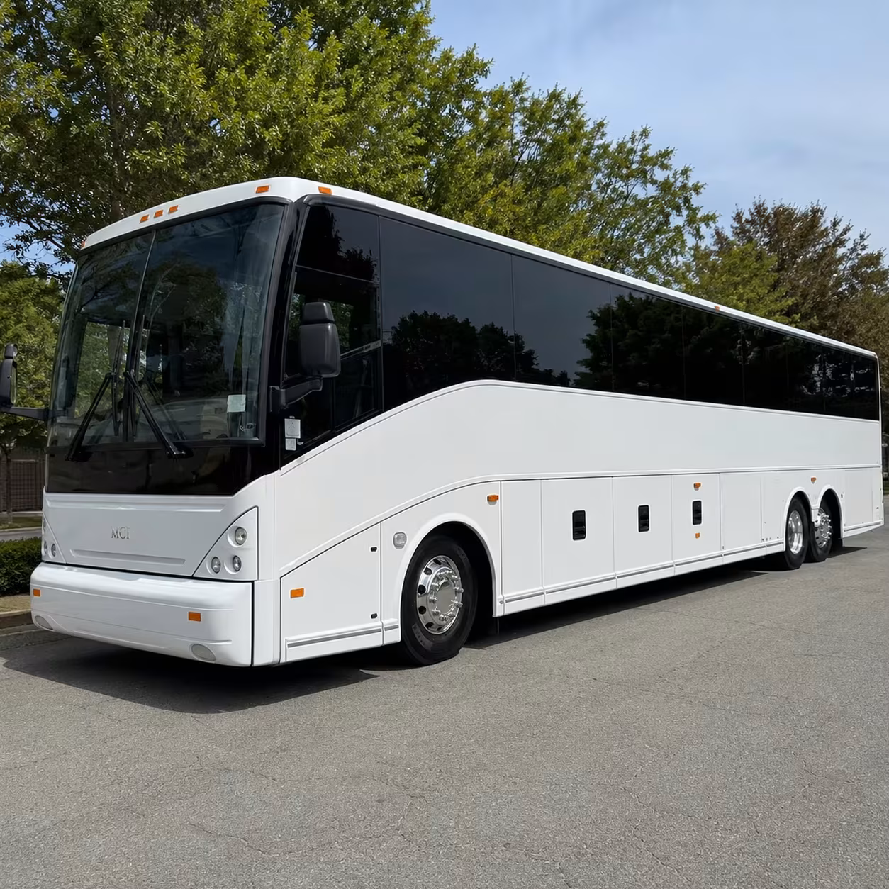 recurring employee commuter bus rentals in sioux falls
